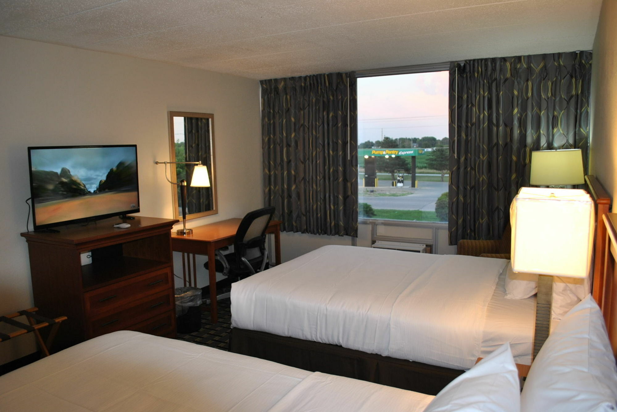 C3 Hotel And Convention Center Hastings Zewnętrze zdjęcie